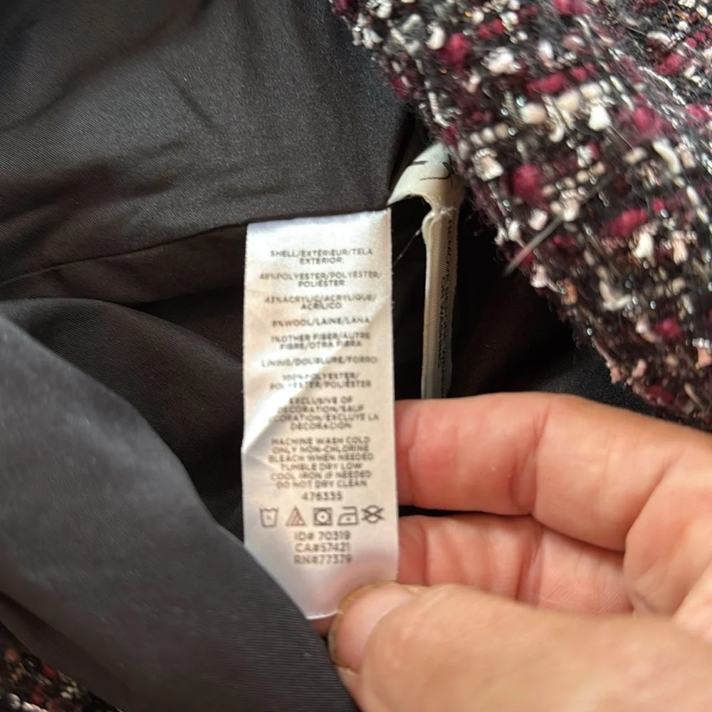 Ann Taylor Metallic tweedy Pencil Skirt- worn a bunch- still has‎ life left!